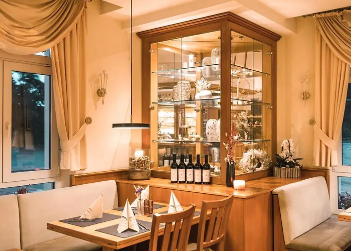 Отель Restaurant Am Park Вальтроп